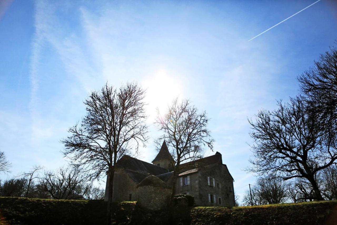 Les Roulottes Du Lot Bed and Breakfast Gramat Buitenkant foto